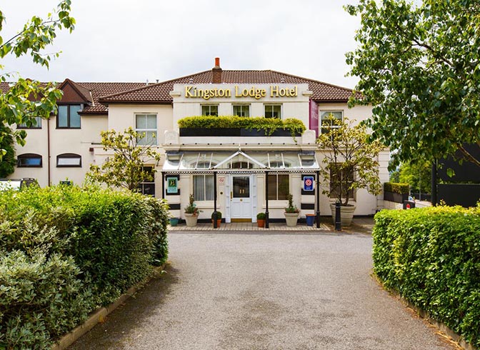 Knowsley Inn & Lounge, Liverpool