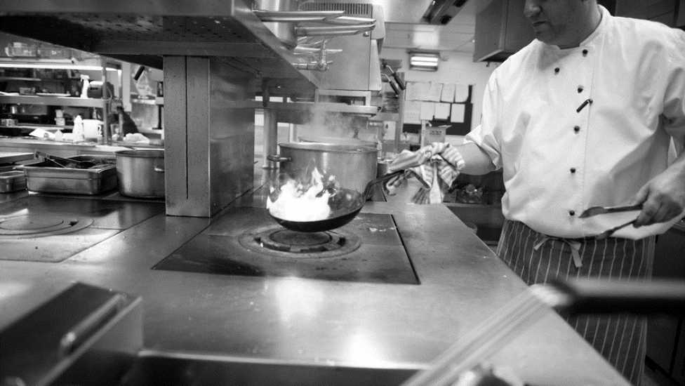 Kitchen Porter