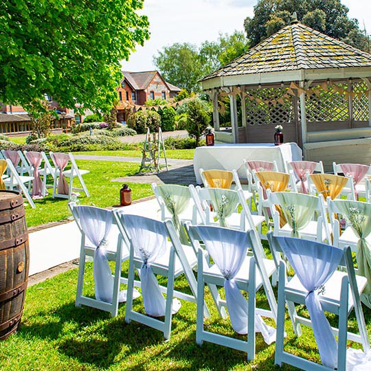 al fresco wedding