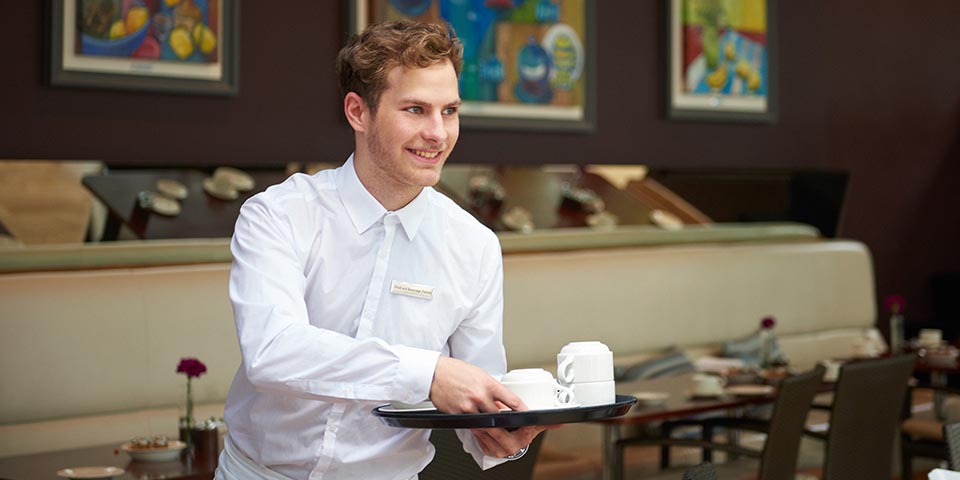 Casual Waiter / Waitress