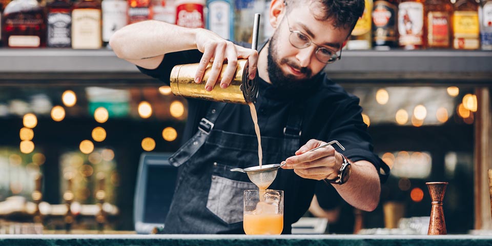 Food And Beverage Assistant