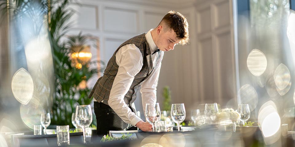 Food And Beverage Assistant