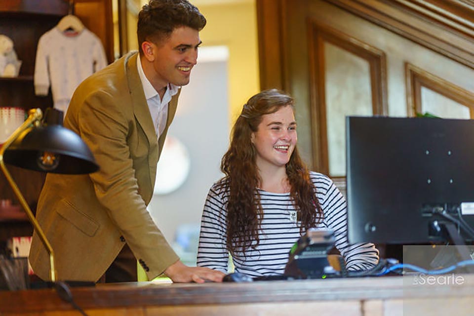 Reception Manager