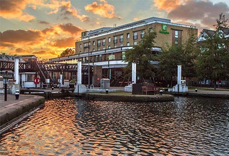 Holiday London Brentford Lock